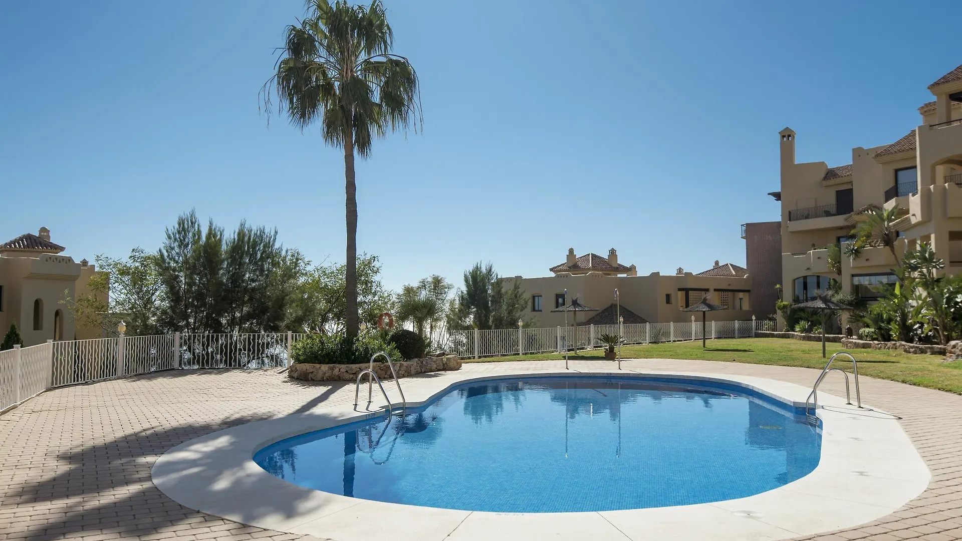 Apartamento De Lujo En Benalmadena Costa Spagna